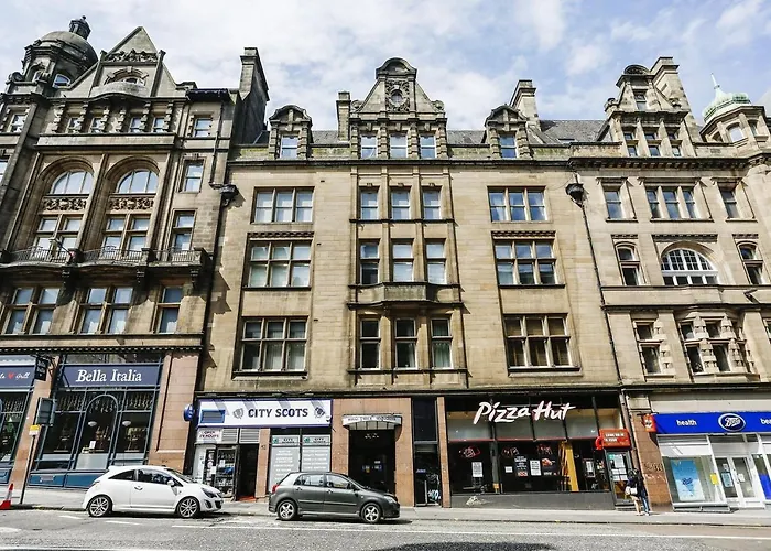 Royal Mile Mansions 2 Bedroom - Edinburgh City Centre